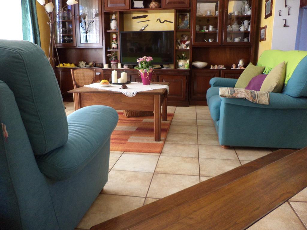 Il Tarlo Bed and Breakfast Seneghe Buitenkant foto