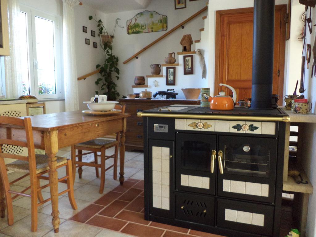 Il Tarlo Bed and Breakfast Seneghe Buitenkant foto
