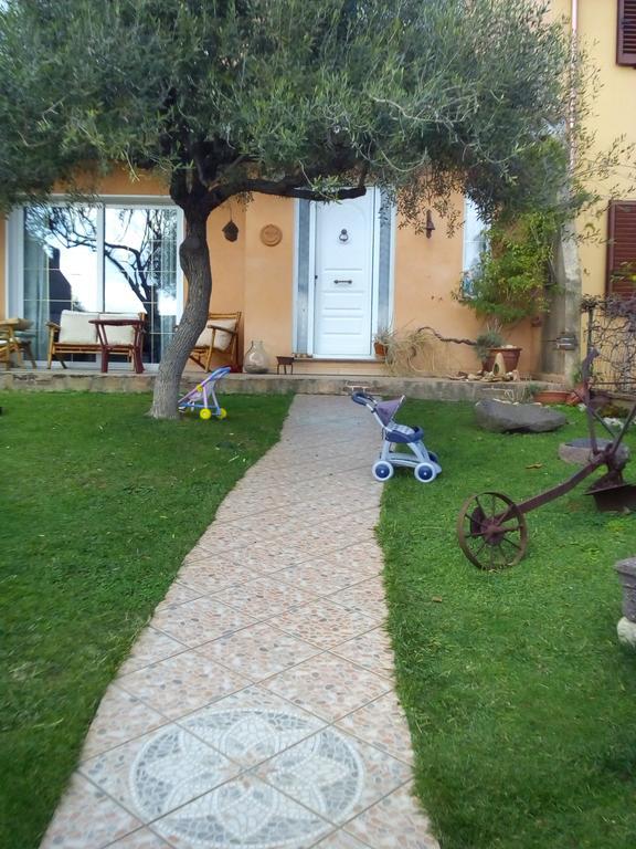 Il Tarlo Bed and Breakfast Seneghe Buitenkant foto