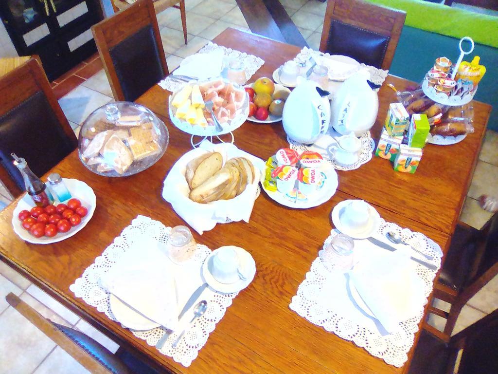Il Tarlo Bed and Breakfast Seneghe Buitenkant foto