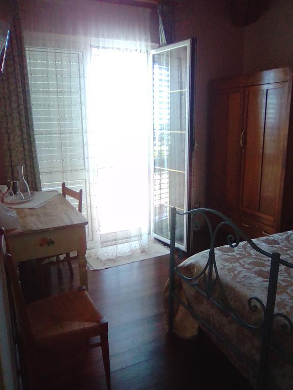 Il Tarlo Bed and Breakfast Seneghe Buitenkant foto