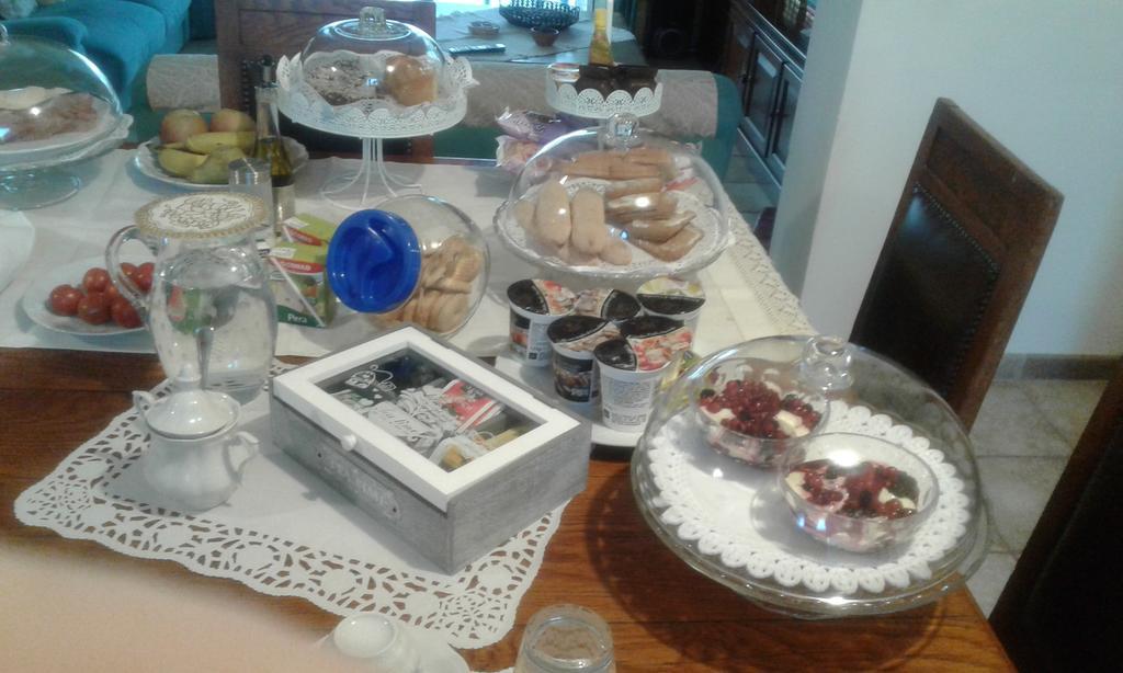 Il Tarlo Bed and Breakfast Seneghe Buitenkant foto